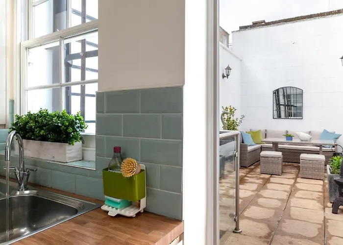 Kensington Nest Serviced House